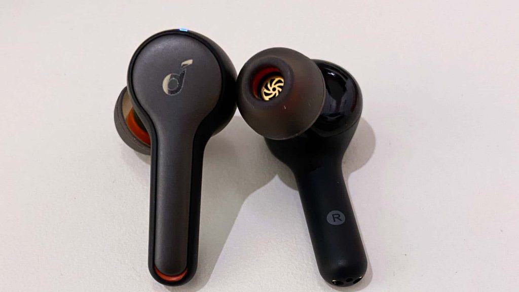 Anker Soundcore Liberty Air 2 12