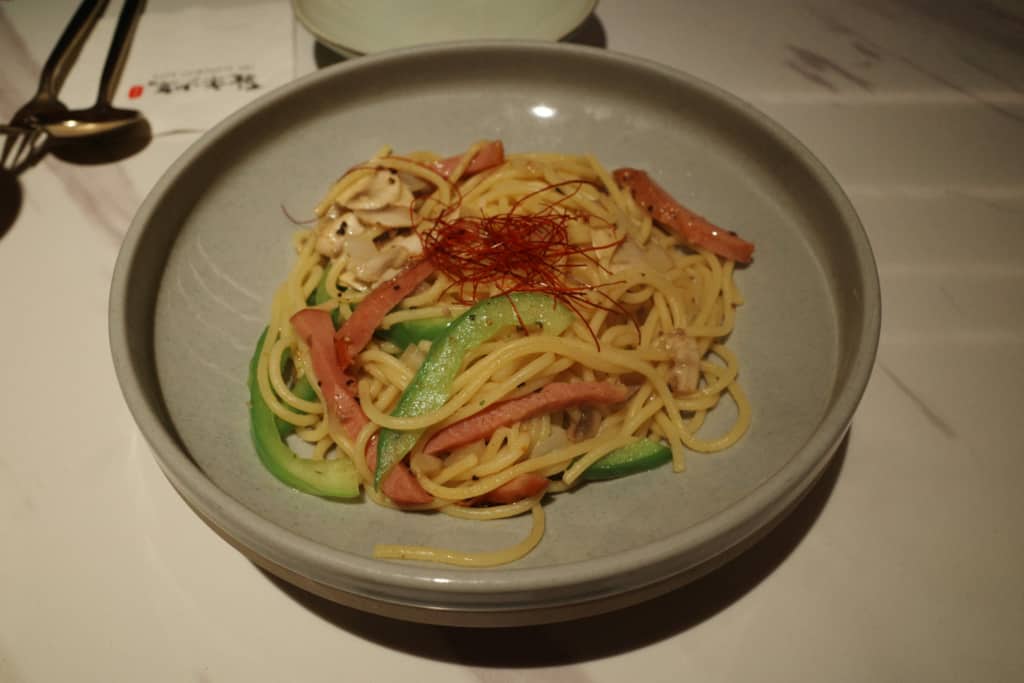 牧羊少年：黑椒香蒜煙鴨胸意大利粉