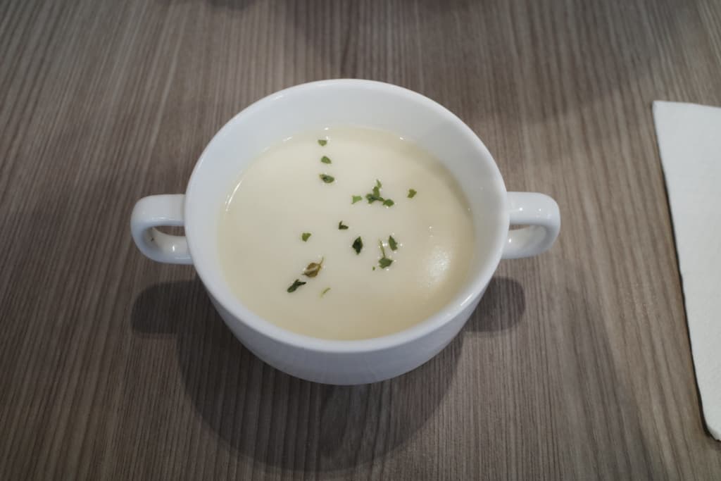 Diff Cafe: 餐湯(薯仔湯)