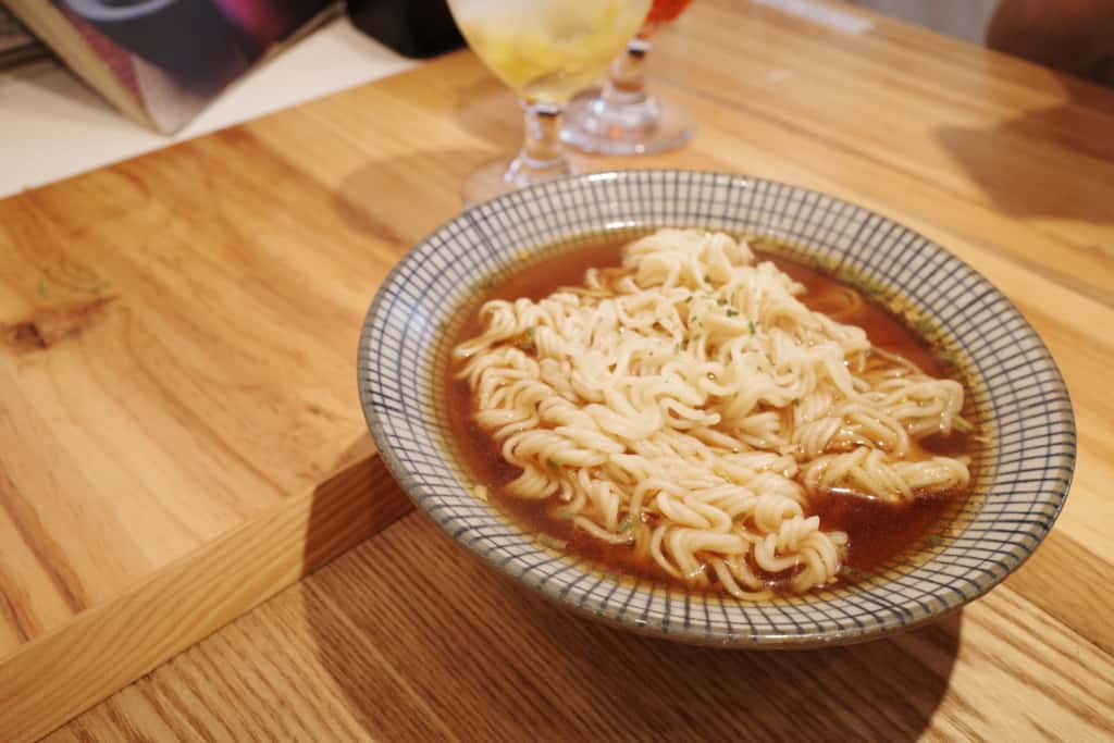 島中坊研: 加$10可以配出前一丁