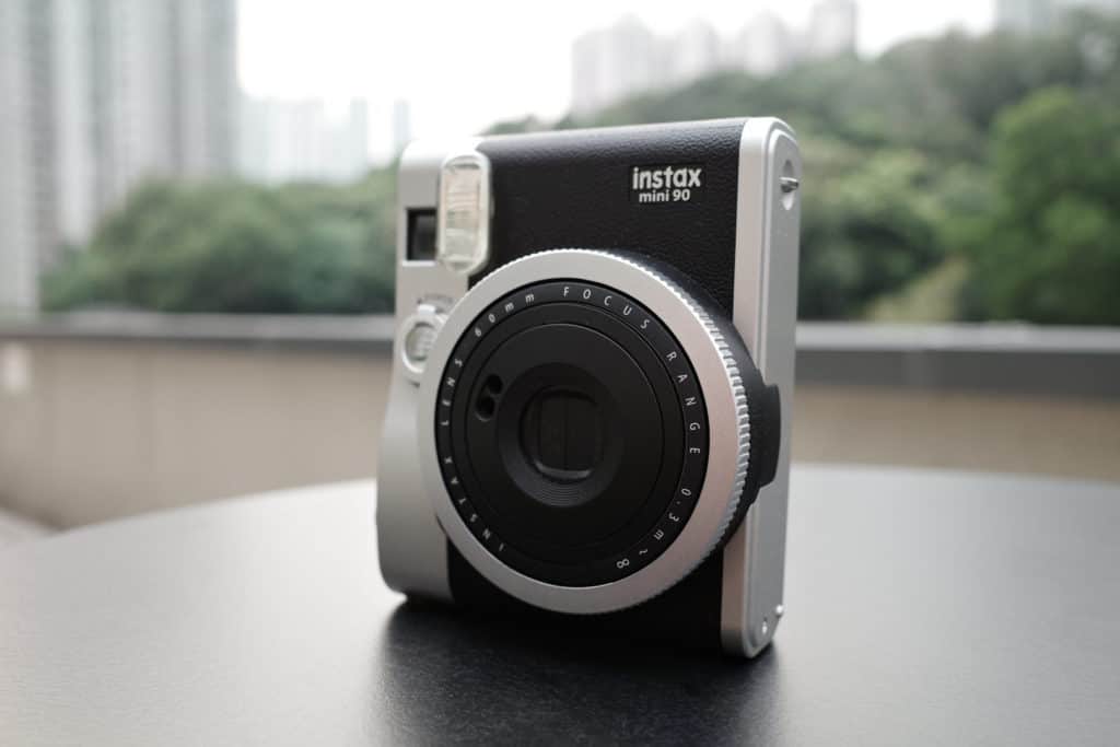 Instax Mini 90 正面(直度使用)