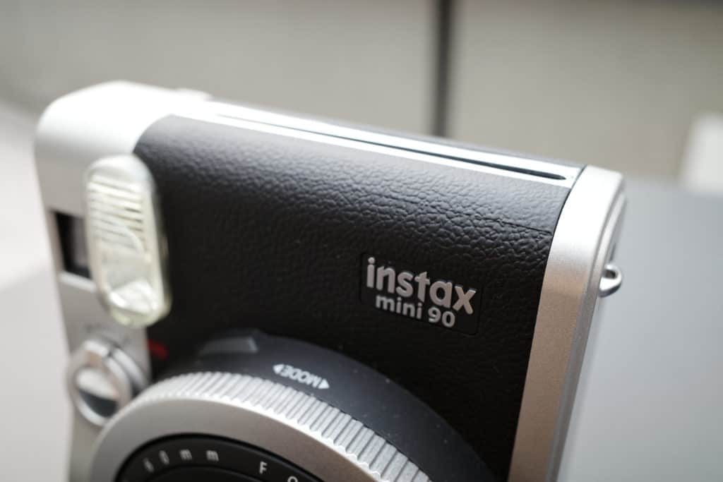 Instax Mini 90 相紙出口位
