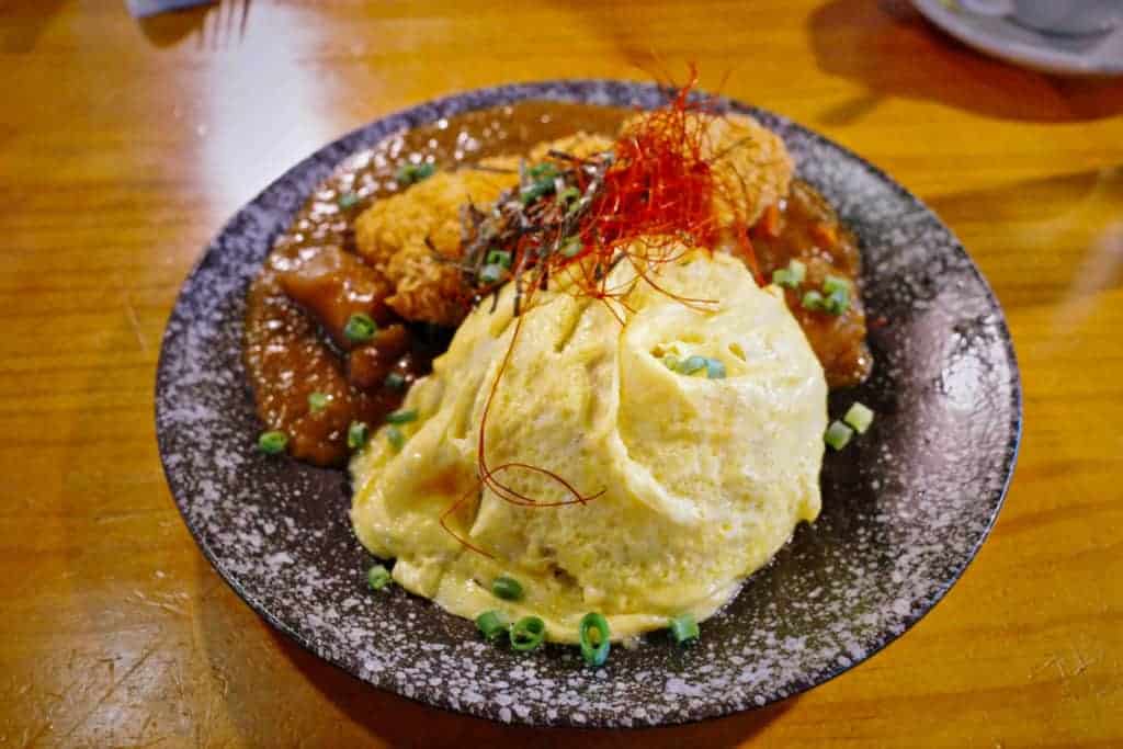 轉角-咖哩吉列豬扒蛋包飯 $66